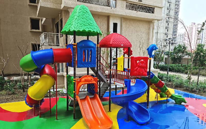 Outdoor Playground Equipment